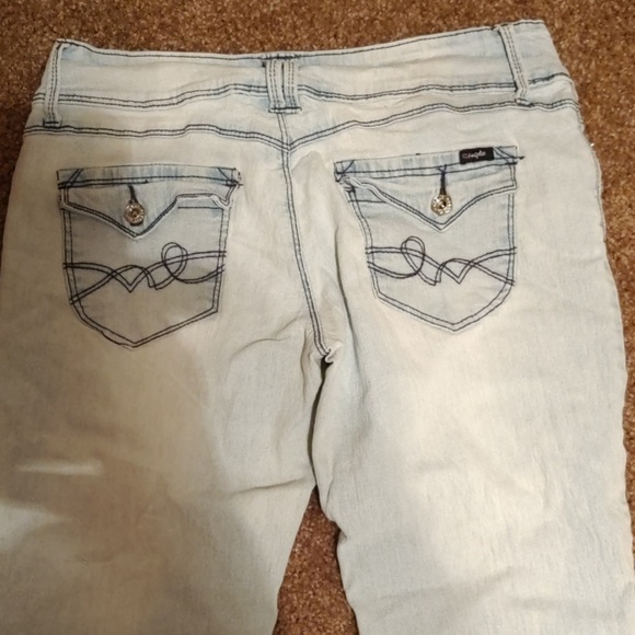 Crop and cuffed jeans size 9 - Picture 3 of 3